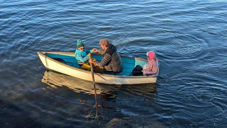 rowboat oar lock replacement