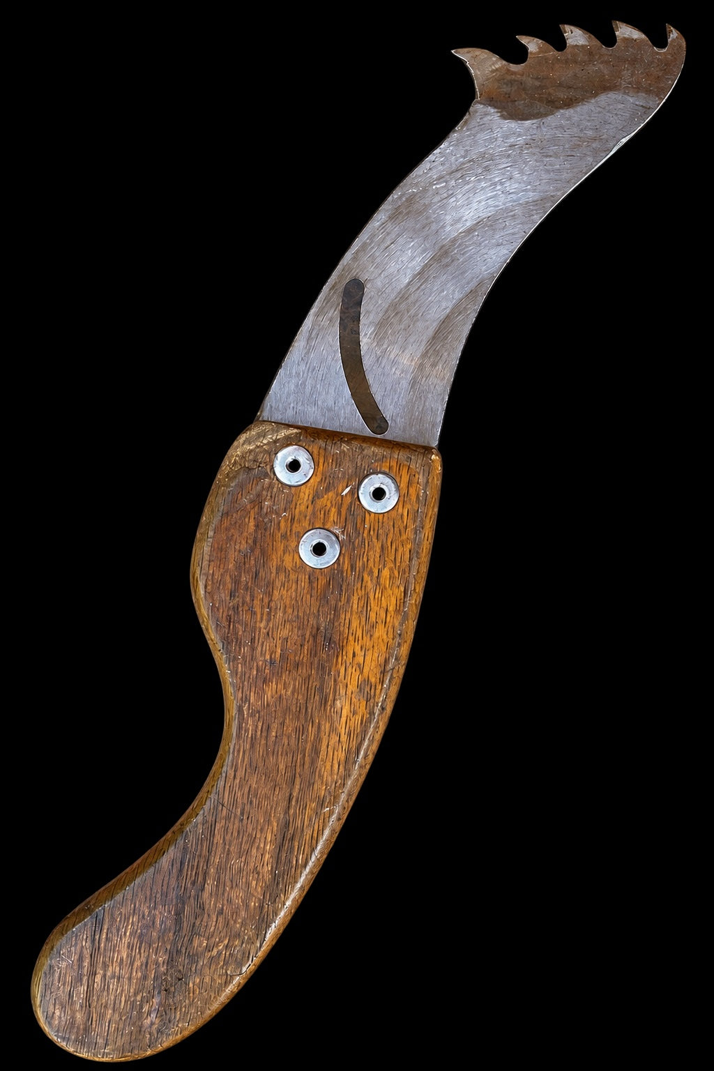 kerfing saw for interlocking weatherstripping